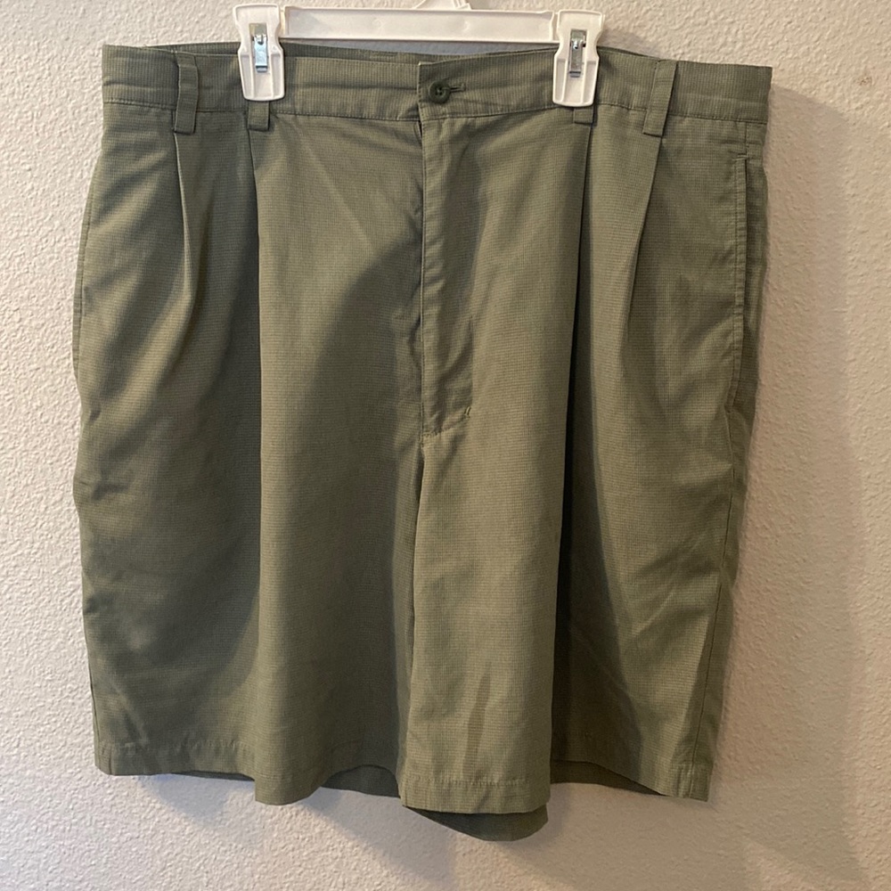 Arnold Palmer golf shorts size 36